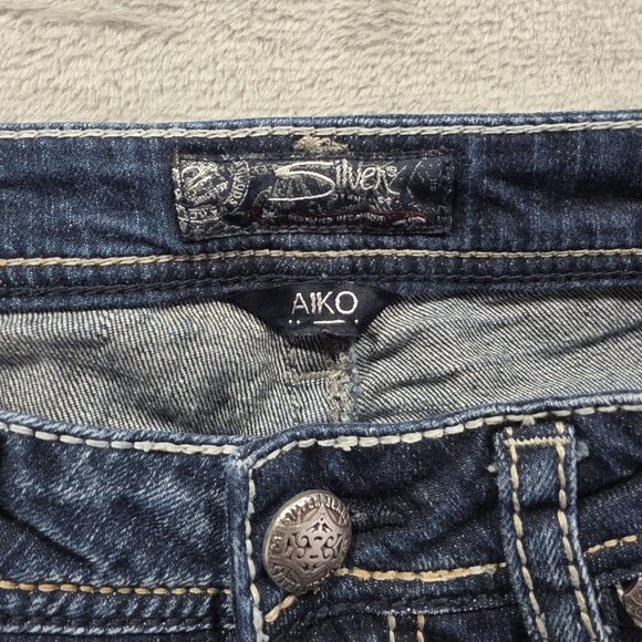 Silver Jeans Co Jeans Womens 28 Blue Aiko Mid Capri Distressed Embroidered Denim - Picture 5 of 11